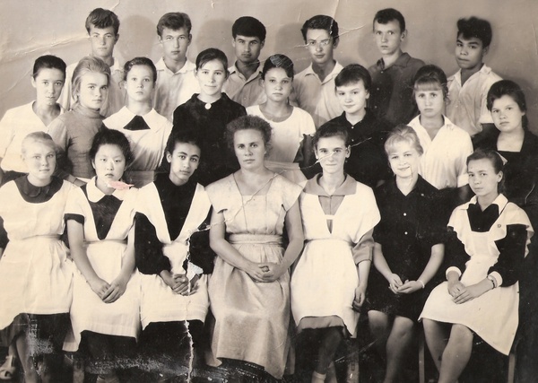Одноклассники школы 8. Выпускники 1965 года. Школа выпуск 1965 года. Фото выпускников 1964 года. Выпускники 1980.