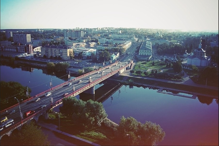 Красный мост орел